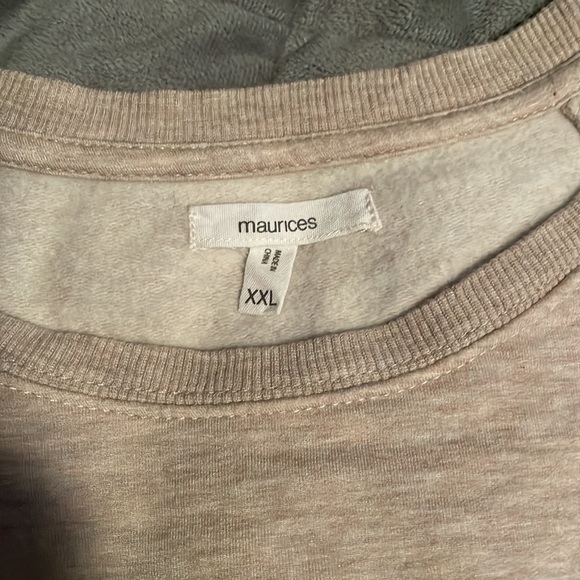 I’m selling this shirt from Maurice’s because I don’t wear it anymore! Size XXL! - Picture 2 of 2